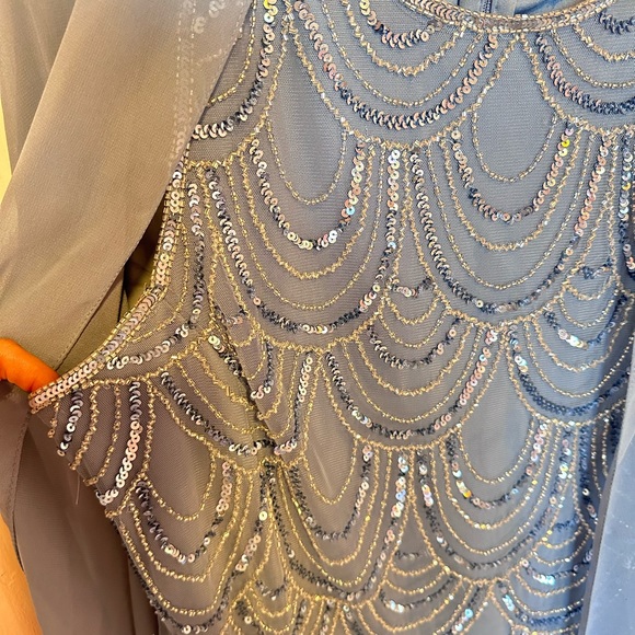 J Kara Mother of the Bride dress - Picture 4 of 5